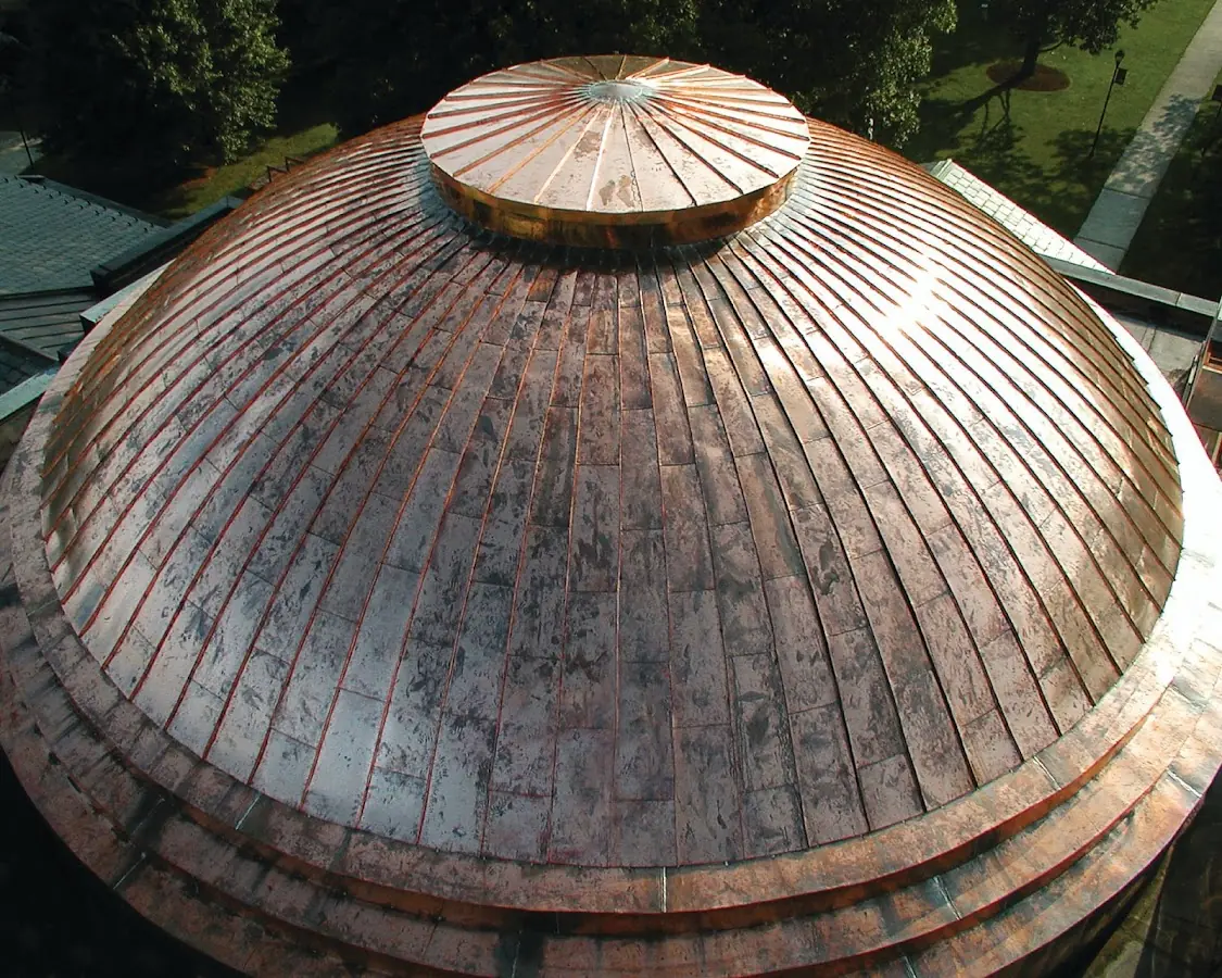 Craftsman Roofing crew installing a new roof in Floral Hill